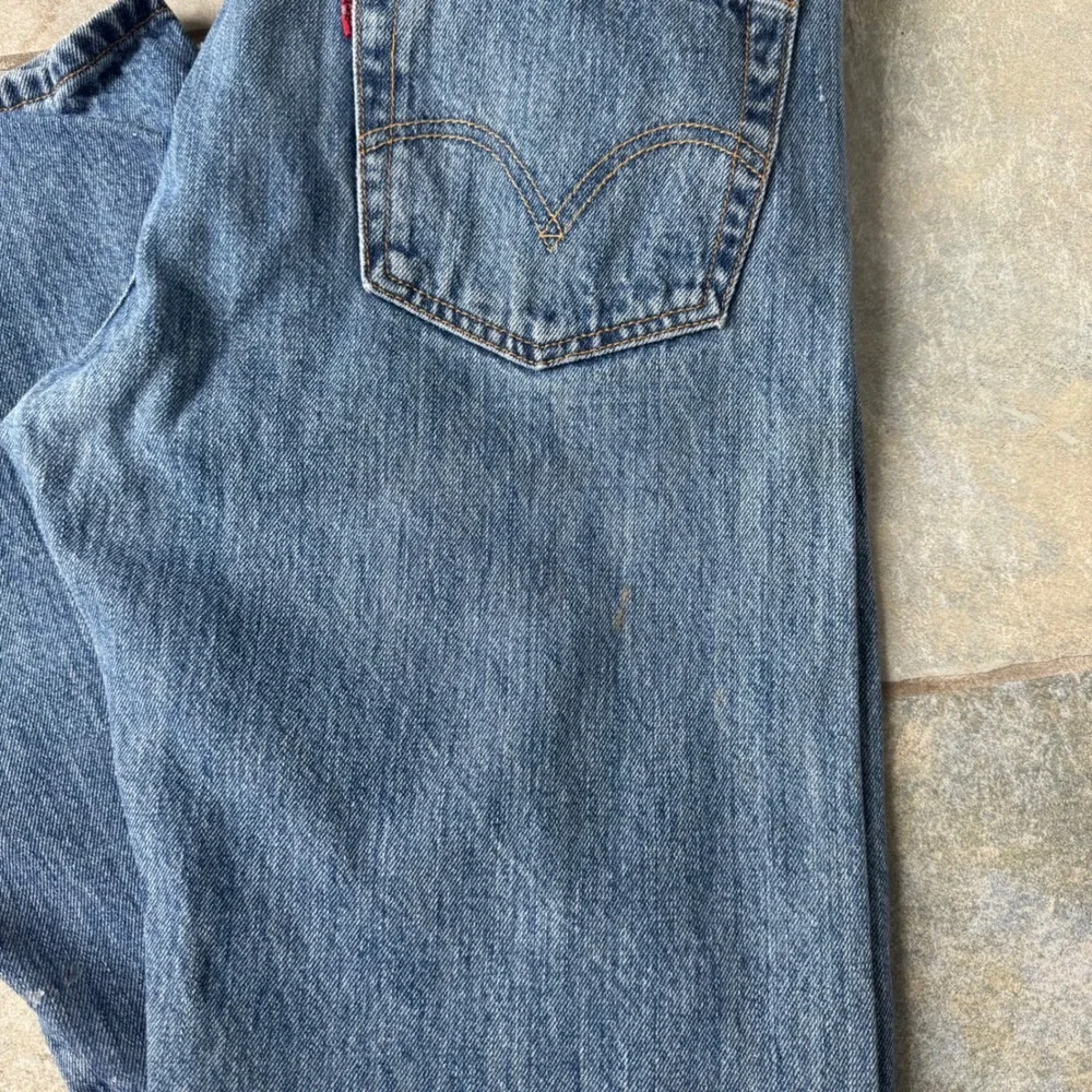 Vintage Levi's 501‎ Button Fly Jeans W33 L32 100% Cotton Medium Wash USA Style - Picture 8 of 10